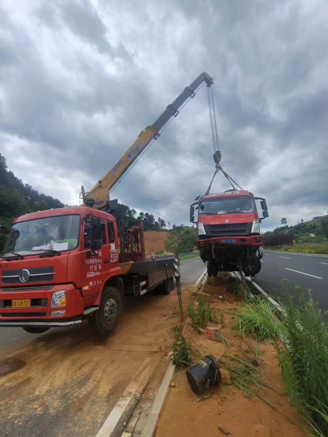 钢城区吊车出租公司在日常生活中对吊车要怎样检查